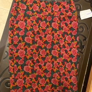 New W/Tags Lularoe Cassie pencil Skirt